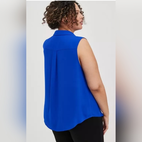 TORRID - Madison Georgette Button-Up Sleeveless Shirt - sz 6 (30W) - Royal Blue - Picture 4 of 7